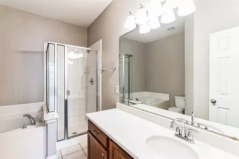 1453 Elders Dr, Lancaster, TX 75146 photo 3