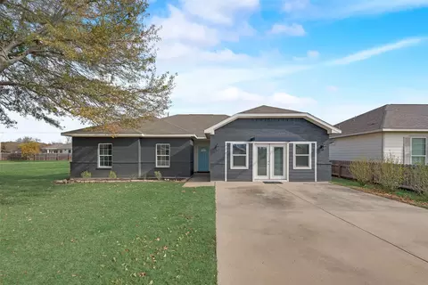 328 Schooner Rd, Gun Barrel City, TX 75156