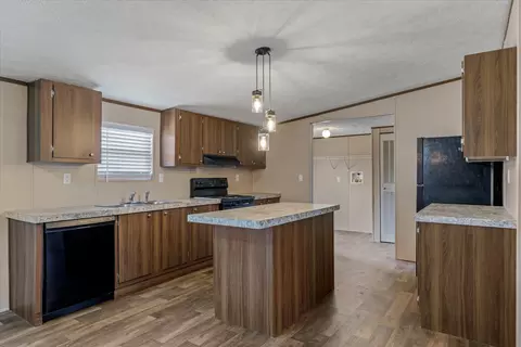 350 Second, Point, TX 75472