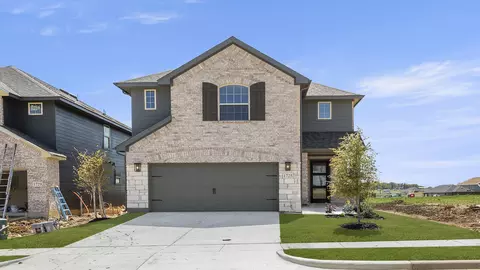1725 Edgeway Dr, Aubrey, TX 76227