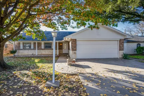 1129 Cordell St, Denton, TX 76201