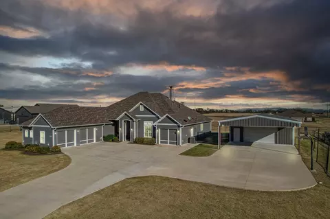 344 East St, Nevada, TX 75173