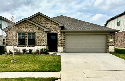 10605 Tuxinaw Trl, Fort Worth, TX 76179