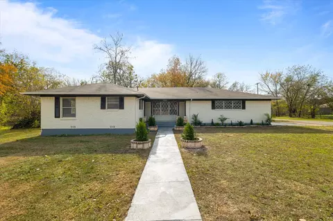 2409 Beverly Dr, Greenville, TX 75402