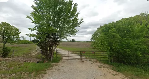 647 Echo Rd, Sunset, TX 76270