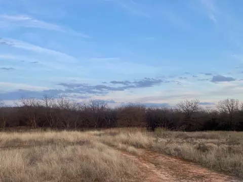 647 Echo Rd, Sunset, TX 76270 photo 9