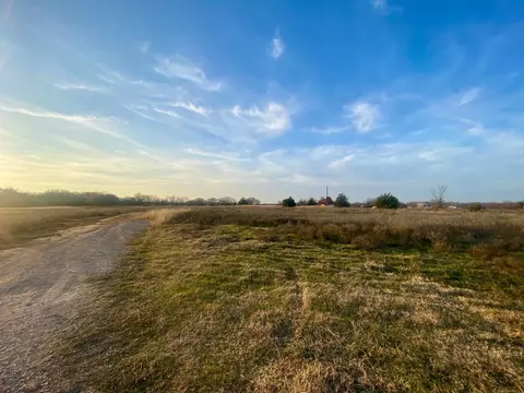 647 Echo Rd, Sunset, TX 76270 photo 5