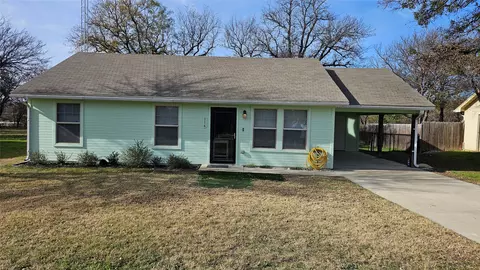 114 Shady Springs Dr, Bridgeport, TX 76426