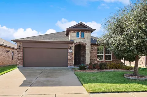 1912 Potrillo Ln, Fort Worth, TX 76131