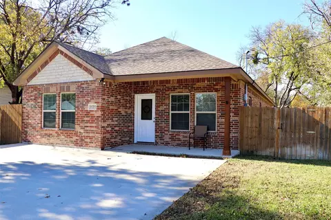 3131 Weisenberger Dr, Dallas, TX 75212