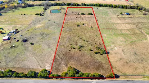 2144 County Road 1044, Celeste, TX 75423 photo 4