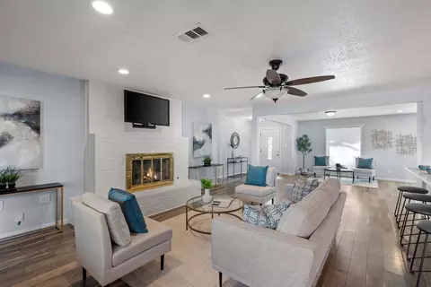 1328 W Redbud Dr, Hurst, TX 76053