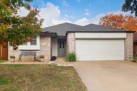 1508 Briarcrest Dr, Grapevine, TX 76051