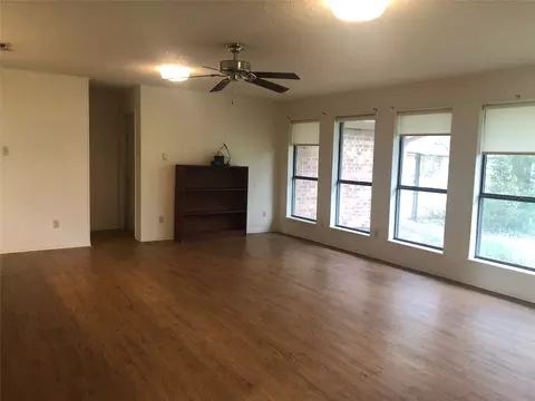 Living - 2820 Windy Dr, Commerce, TX 75428 photo 2 of 3