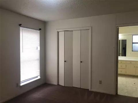 Bedroom - 2820 Windy Dr, Commerce, TX 75428 photo 3 of 4