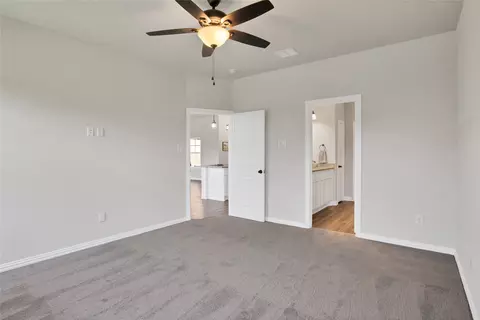 Bedroom - 112 Panther Loop, Mabank, TX 75147 photo 2 of 4