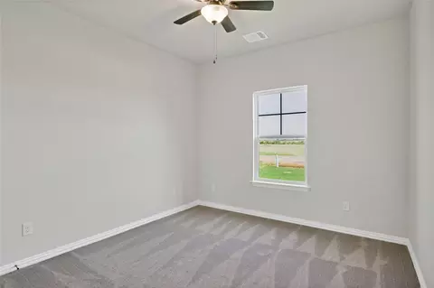 Bedroom - 112 Panther Loop, Mabank, TX 75147 photo 3 of 4