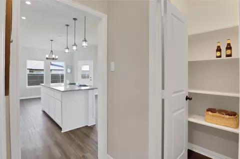 Entry Way - 112 Panther Loop, Mabank, TX 75147 photo 1 of 6