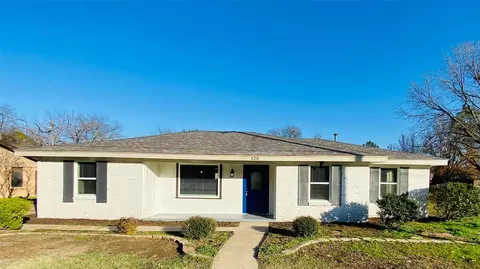 528 Beck Ave, Lake Dallas, TX 75065