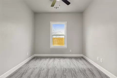 Bedroom - 809 Rockwall Ave, Terrell, TX 75160 photo 1 of 5