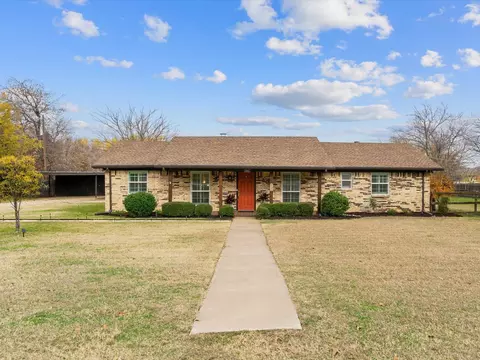 5541 Oak Haven Dr, Fort Worth, TX 76244