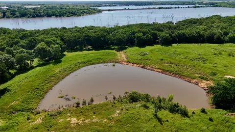 195 Smith Ranch Rd, Collinsville, TX 76271