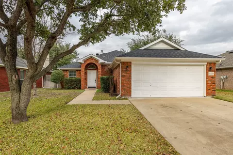 8437 Trinity Vista Trl, Hurst, TX 76053