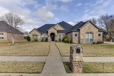 103 Tee Side Dr, Waxahachie, TX 75165