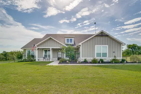 1060 Boulder Rd, Weatherford, TX 76085