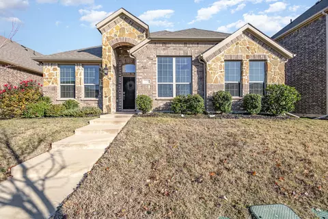128 Finlee Ln, Red Oak, TX 75154