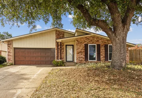 7124 Baird Dr, Fort Worth, TX 76134