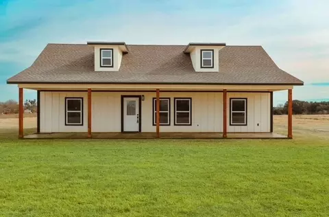 253 S Park Ave, Gustine, TX 76455