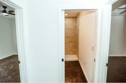 Entry Way - 253 S Park Ave, Gustine, TX 76455 photo 2 of 4