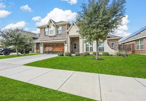 10209 Fox Springs Dr, Fort Worth, TX 76131
