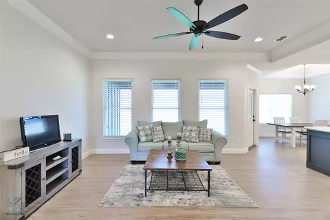 124 Blackhawk Rd, Abilene, TX 79602 photo 4