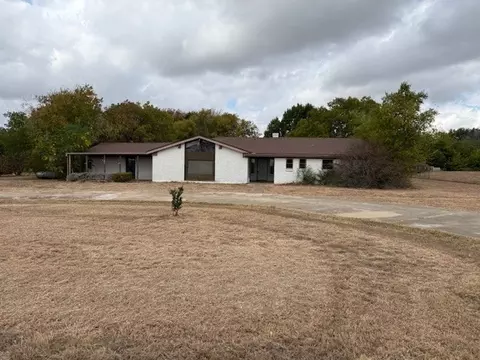 3311 Westgate Dr, Denton, TX 76207