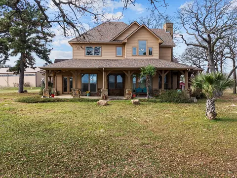 10453 Cr 4530, Larue, TX 75770