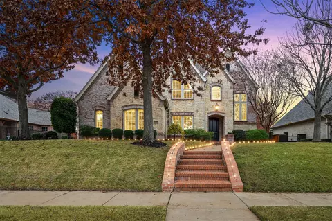 6624 Whittier Ln, Colleyville, TX 76034
