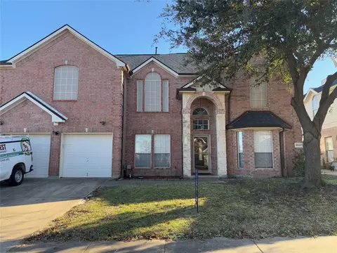 8207 Shoshoni Dr, Arlington, TX 76002