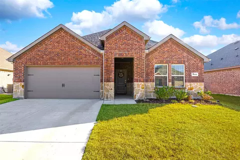 1611 Sunny Grove Dr, Princeton, TX 75407