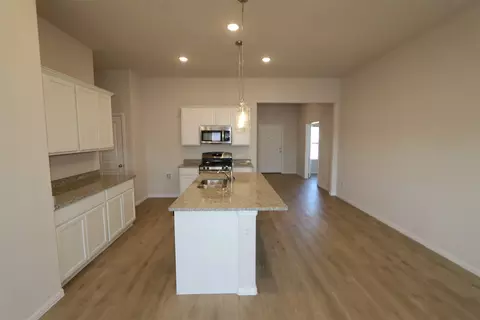 1004 Pineview Ln, Crowley, TX 76036 photo 3