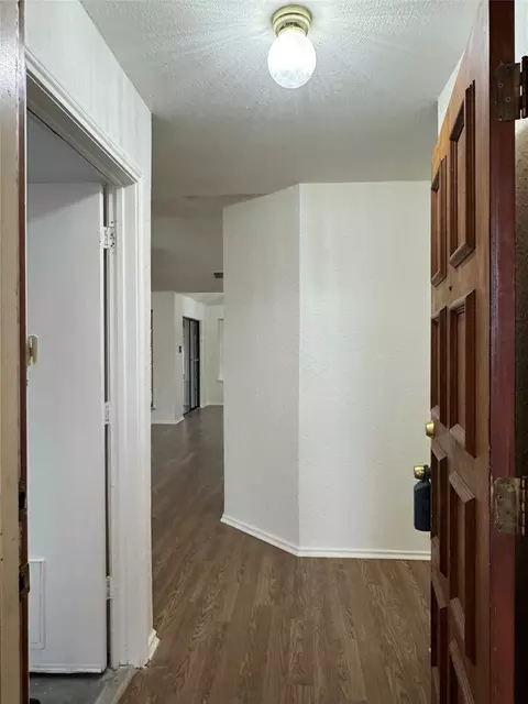 7705 Bob White Dr, Rowlett, TX 75088 photo 4
