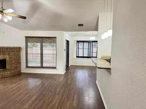7705 Bob White Dr, Rowlett, TX 75088 photo 6
