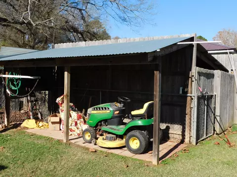 1003 SE 2nd St, Springhill, LA 71075 photo 14