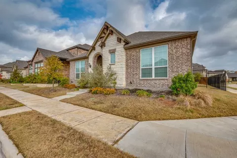 12232 Hesse Dr, Farmers Branch, TX 75234