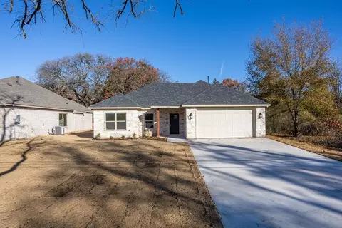 2101 Loy Lake Rd, Denison, TX 75020