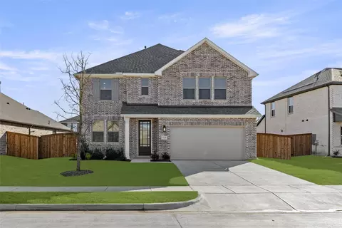 1620 Glacier Dr, Forney, TX 75126