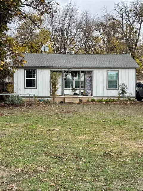 1432 W Boyce St, Fort Worth, TX 76115