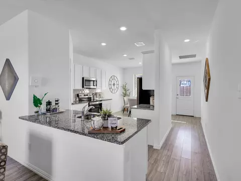 11616 Roaring Fork Trl, Aubrey, TX 76227