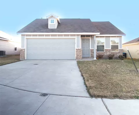 2605 Turtle Dove Dr, Fort Worth, TX 76179